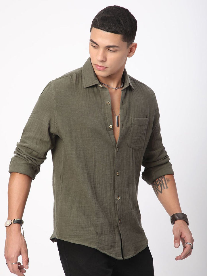 VASTRADO Men Classic Fit Spread Collar Solid Cotton Casual Shirt