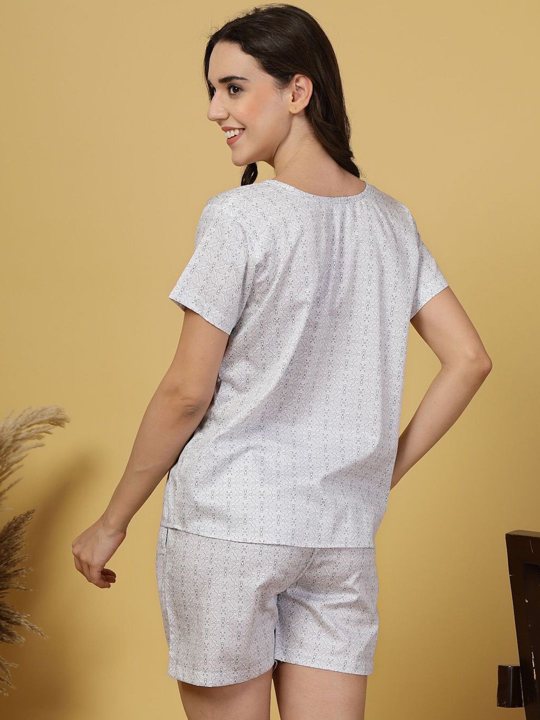 KLOTTHE Women Abstract Printed Pure Cotton T-shirt & Shorts Pants Night suit