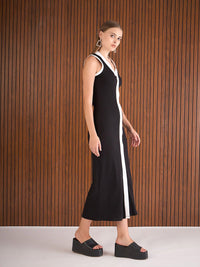 SASSAFRAS Bodycon Maxi Dress