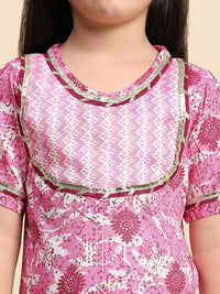 Cutiekins Girls Floral Printed Straight Kurta with Salwar & With Dupatta