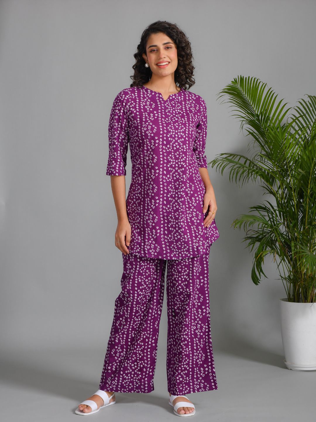 SANSKRUTIHOMES Women Pure Cotton Printed Night suit