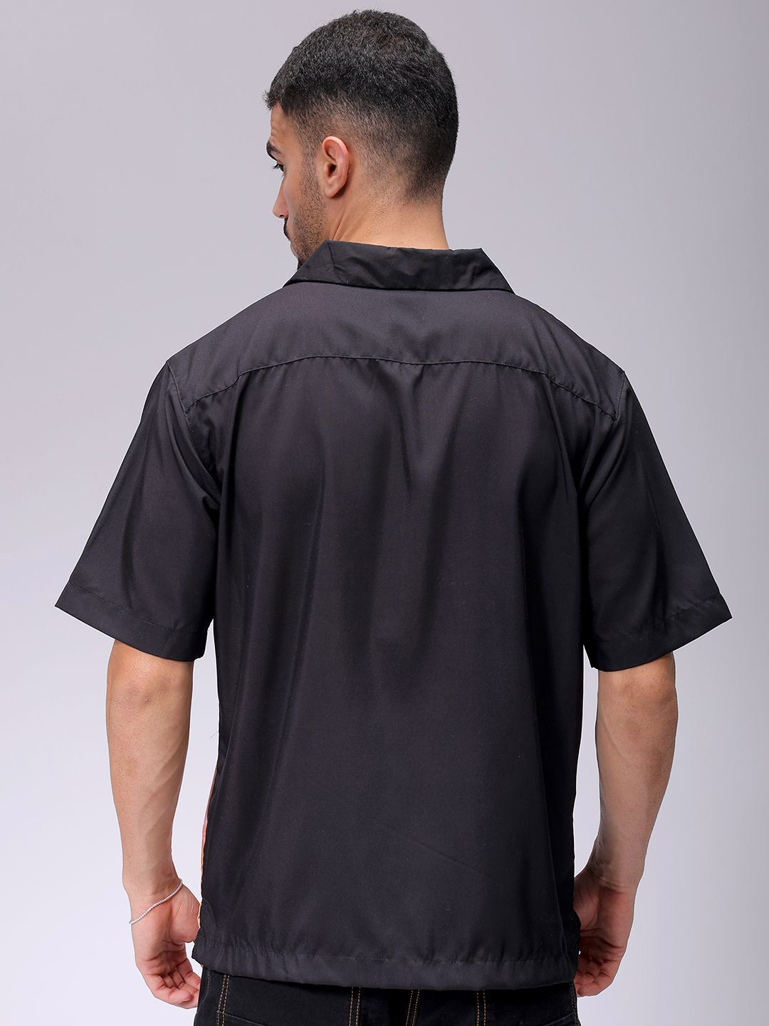 The Indian Garage Co Men Oversized Graphic Printed Resortwear Shirt