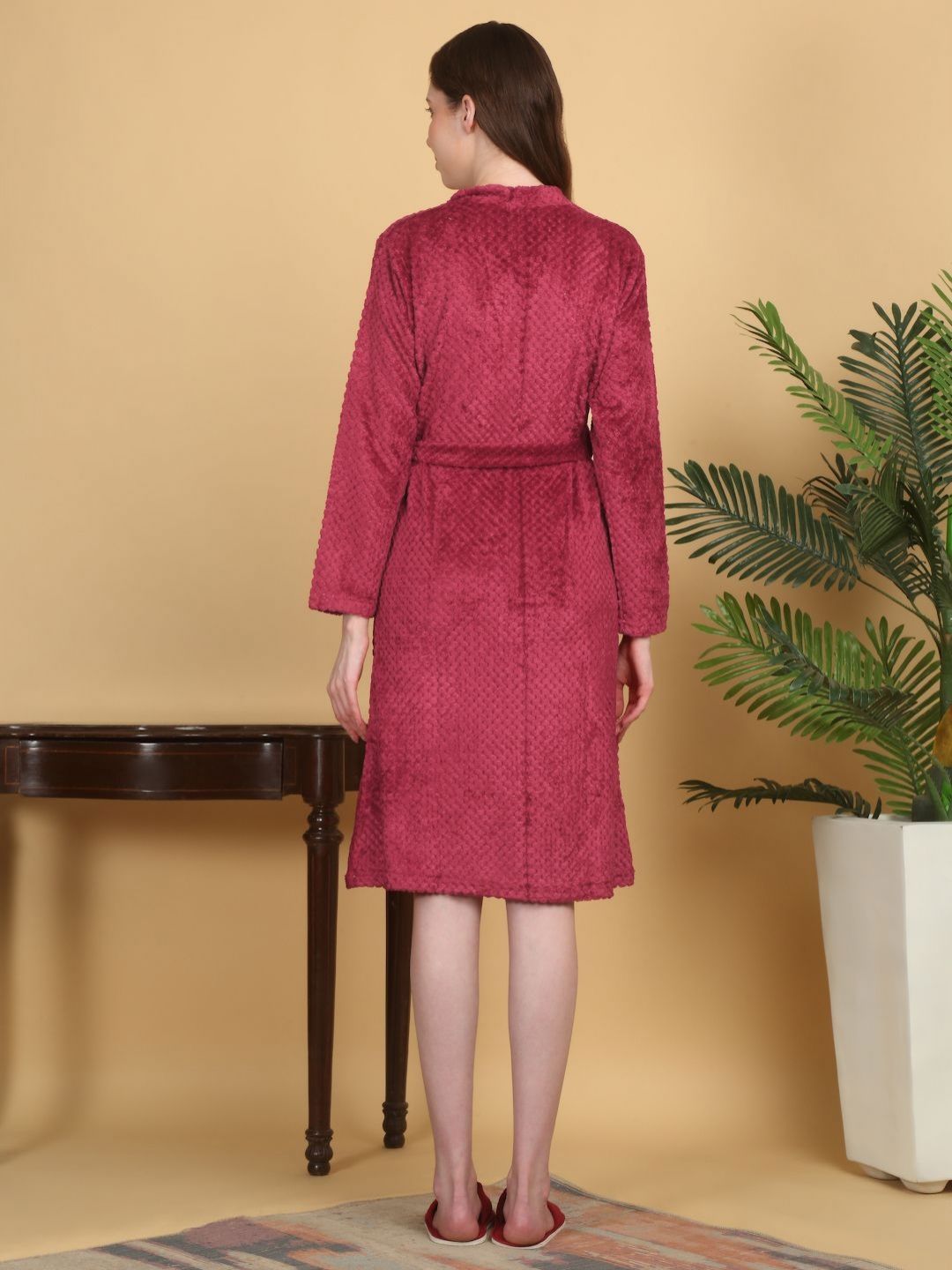 KLOTTHE Red Self Design Woollen Bath Robe With Belt