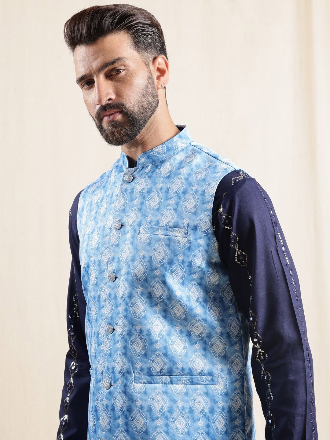 Anouk Men Ethnic Motifs Embroidered Pure Cotton Kurta with Pyjamas & Nehru Jacket