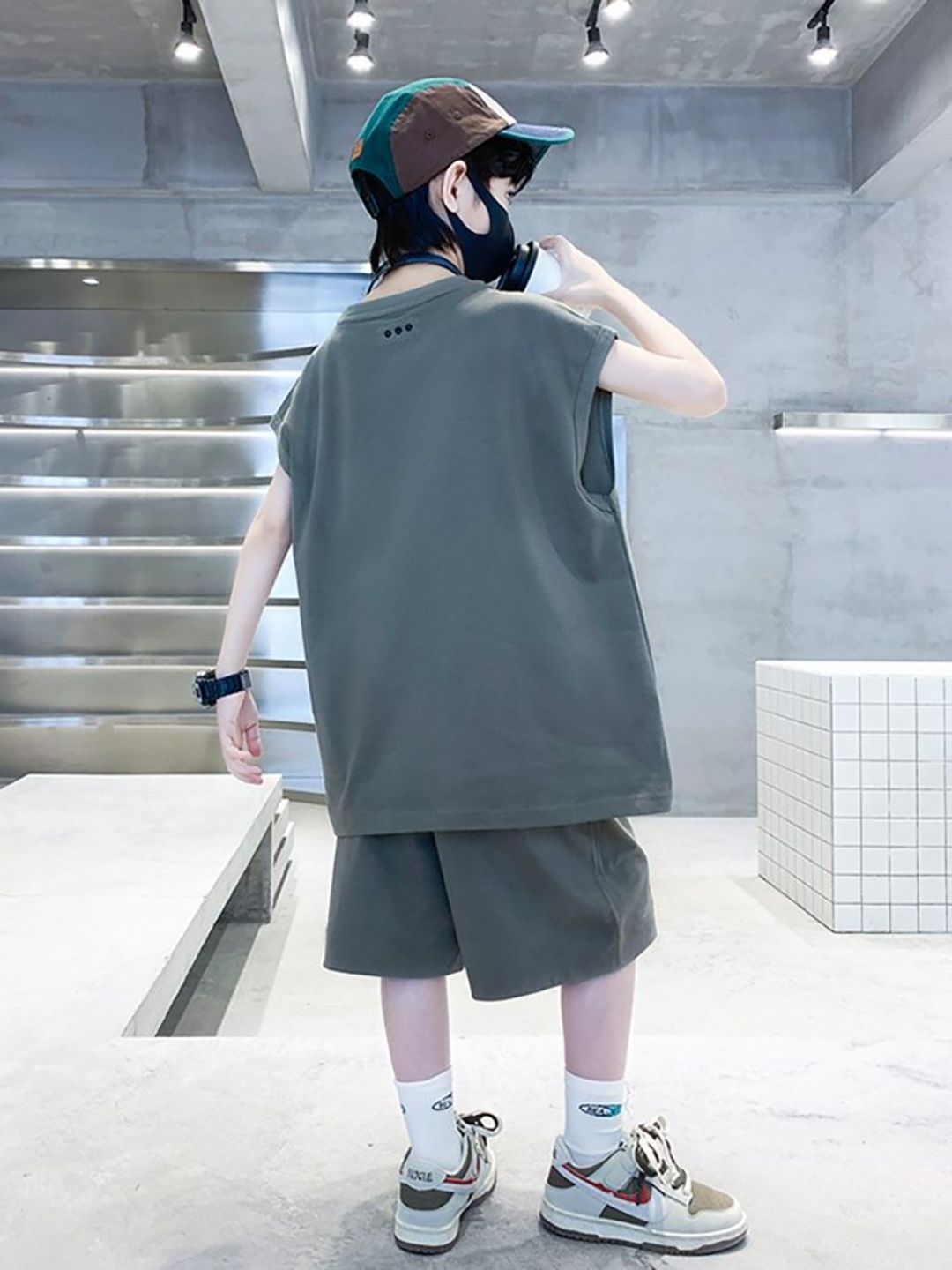 YK Boys Printed Round Neck T-Shirt With Shorts