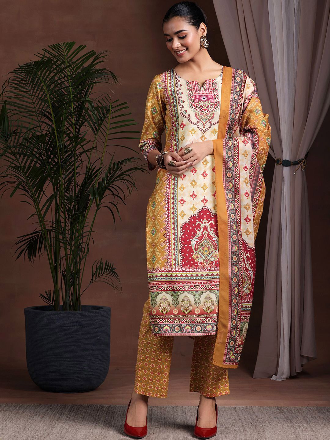 Libas Ethnic Motifs Printed Kurta with Trousers & Dupatta