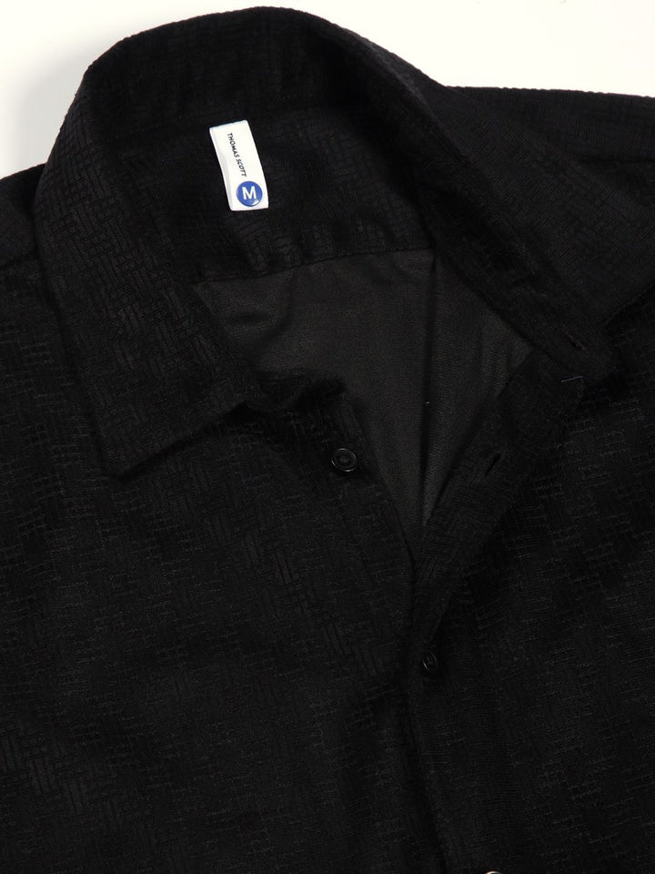Thomas Scott Men Classic Spread Collar Textured Solid Slim Fit Casual Shirt