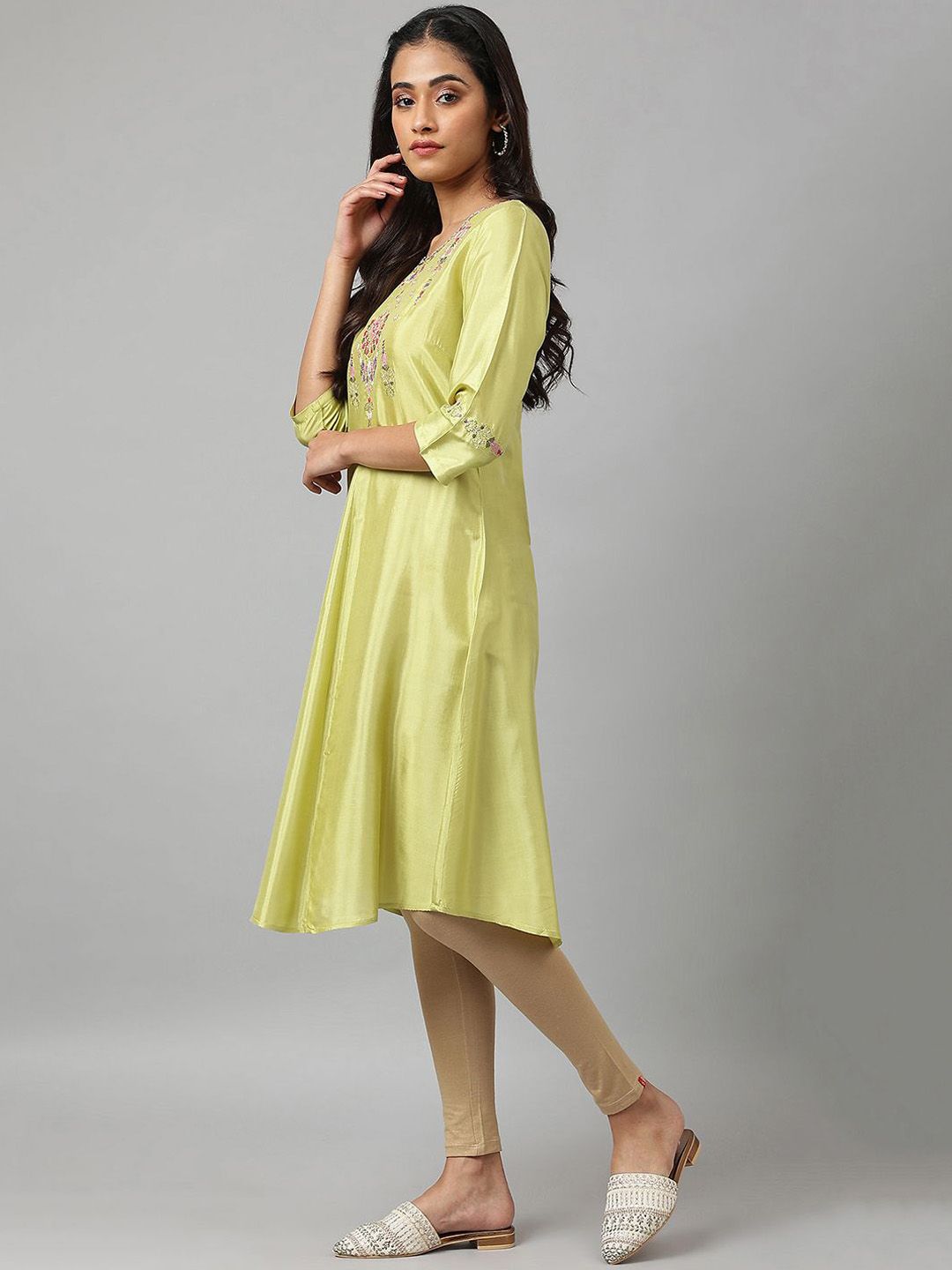 W Floral Embroidered Thread Work A-Line Kurta