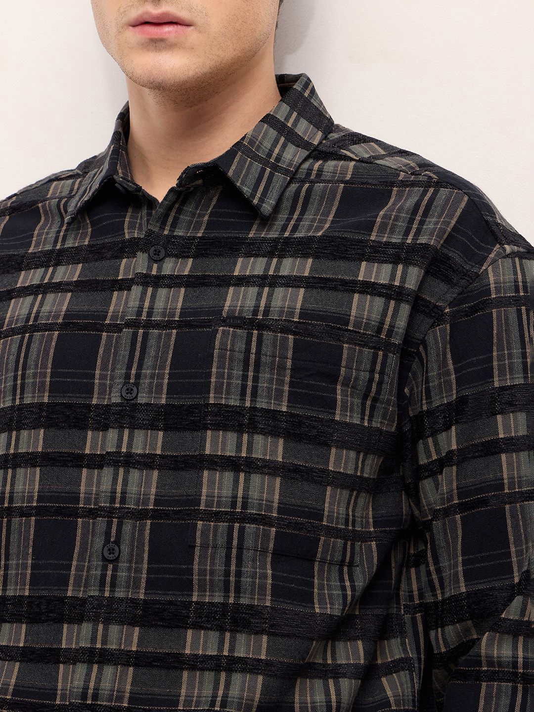 THE BEAR HOUSE Men Relaxed Fit Spread Collar Vertical Striped Casual Shirt