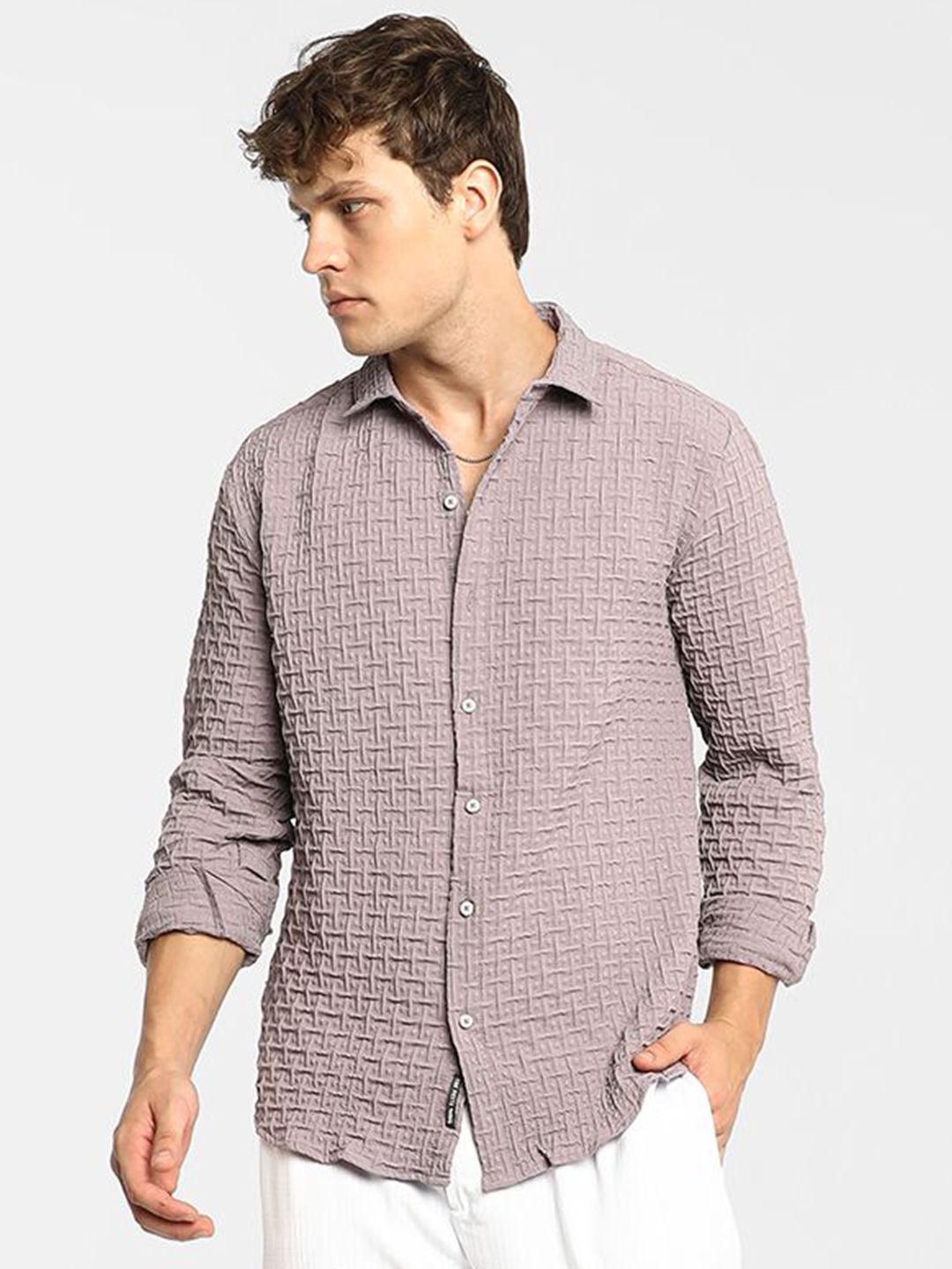 Campus Sutra Men Comfort Spread Collar Textured Polycotton Casual Shirt