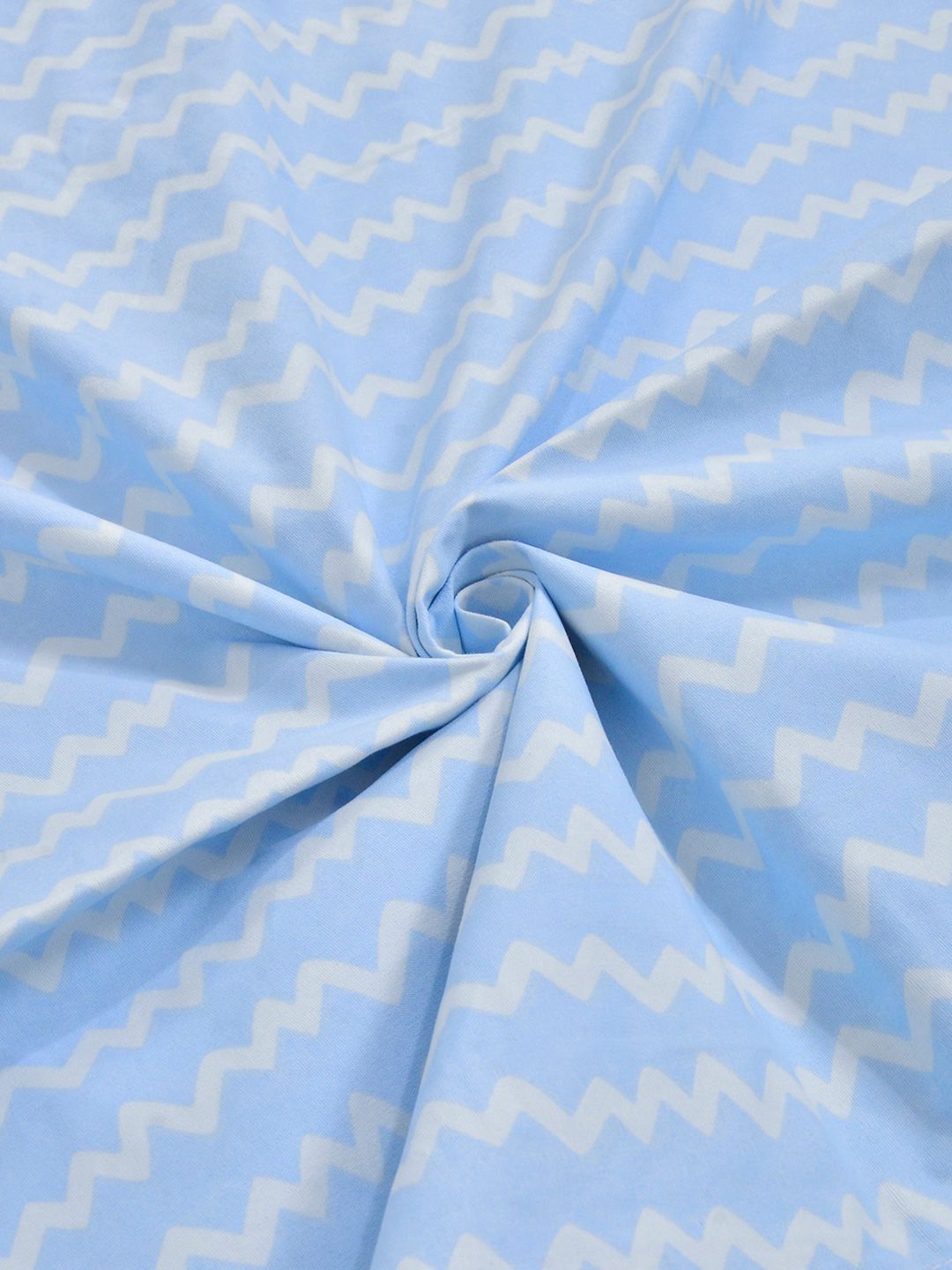 KLOTTHE Blue Striped Printed Fitted 300 TC King Fine Bedsheet With 2 Pillow Covers