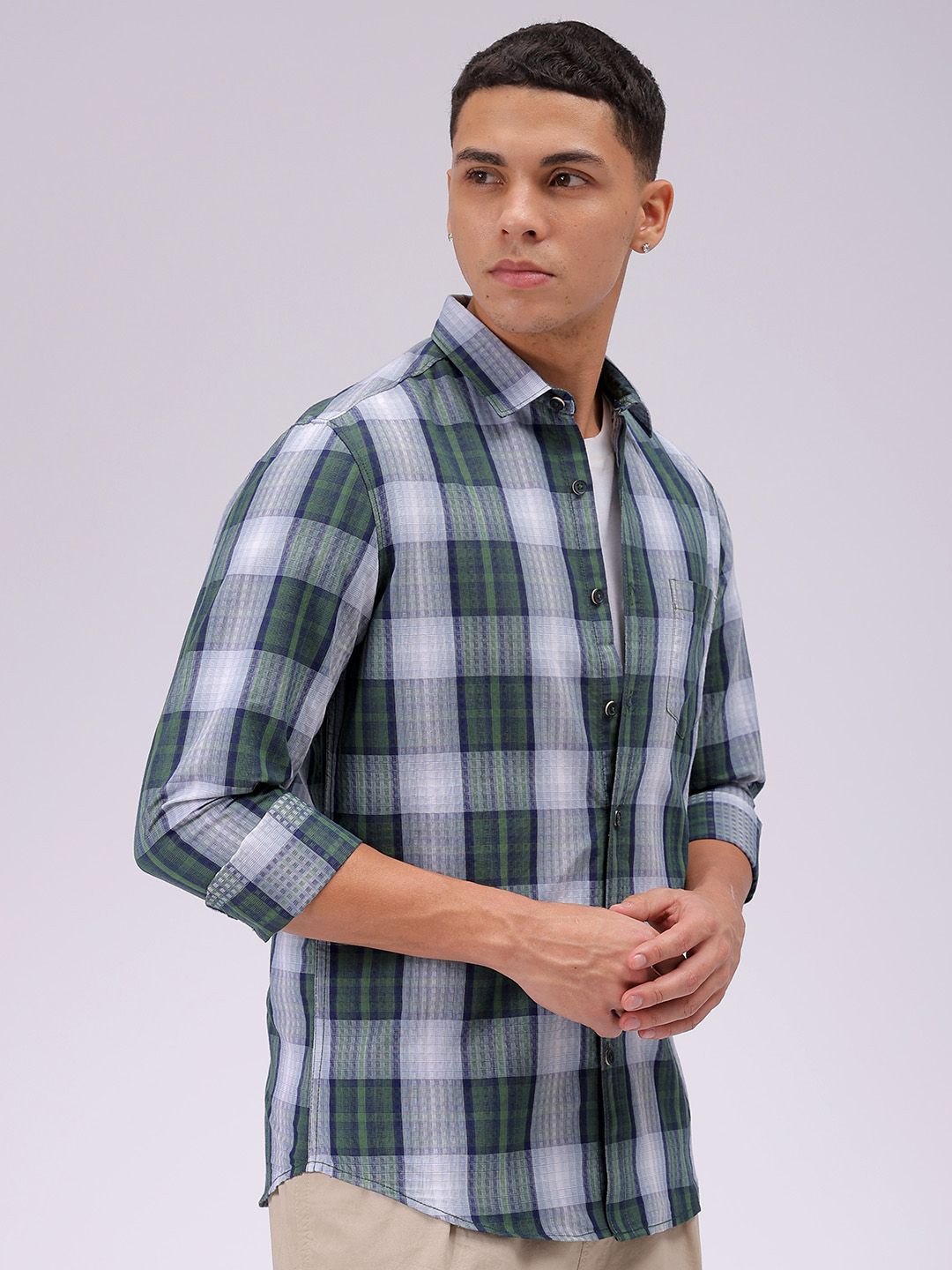 The Indian Garage Co Men Cutaway Collar Checked Cotton Slim Fit Casual Shirt