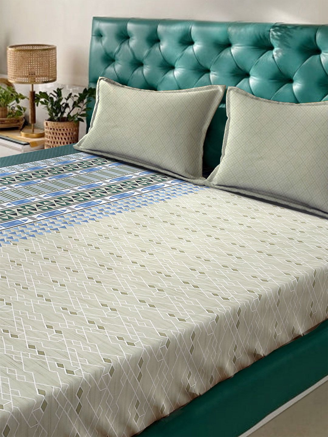 Myntra Elegant Homes Blue Geometric 400 TC Fitted Cotton King Bedsheet Set 2.70 m x 2.70 m