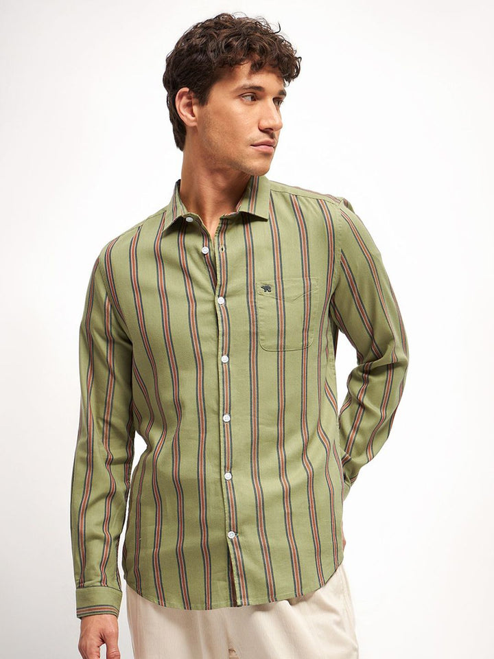 THE BEAR HOUSE Men Slim Fit Tartan Checks Opaque Striped Casual Shirt