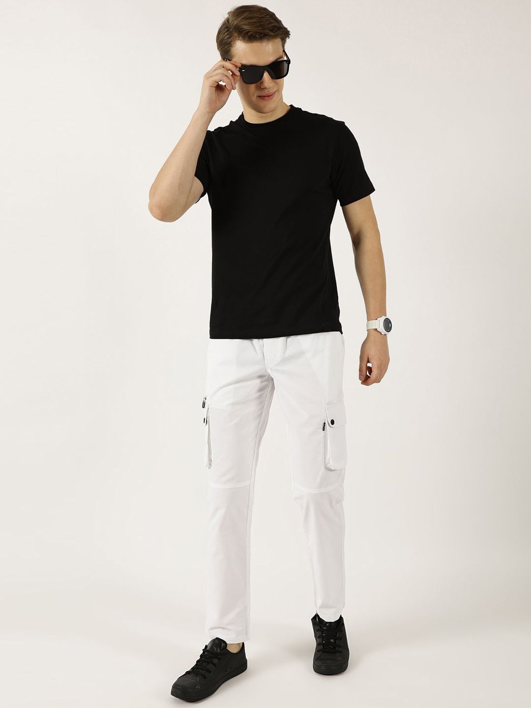 Thomas Scott Men Pure Cotton Smart Mid-Rise Straight Fit Easy Wash Cargos