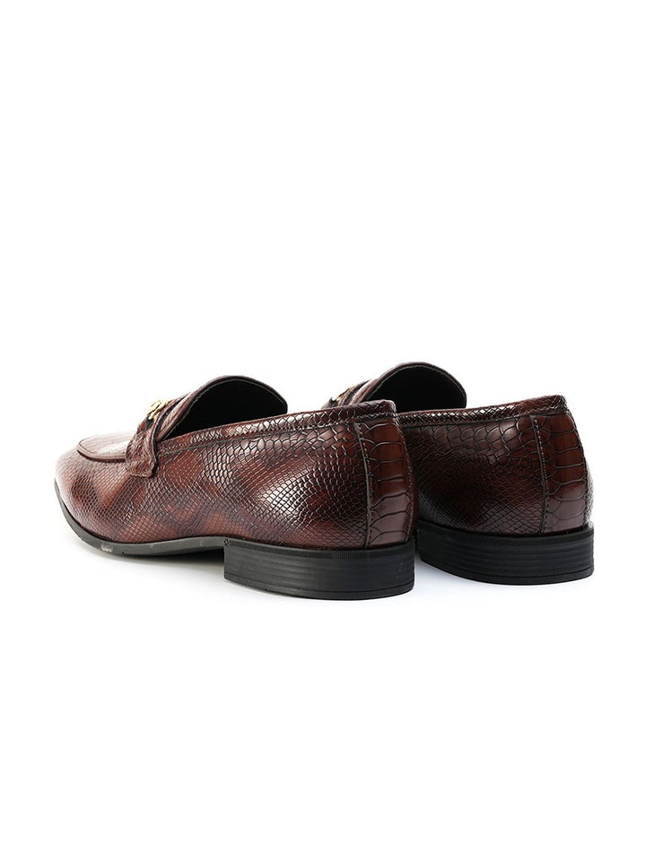 MONKSTORY Men Brown Horsebit Snake-Effect Textured Loafers