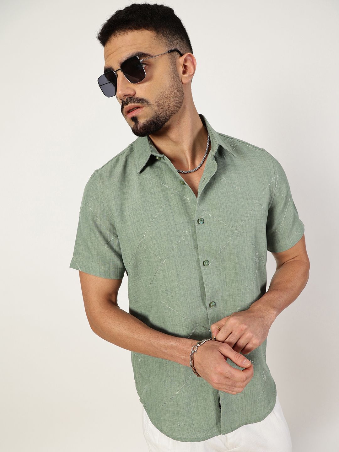 Thomas Scott Men Premium Spread Collar Textured Slim Fit Casual Shirt