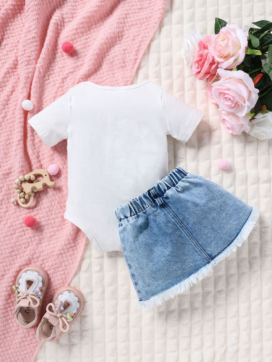 YK Infant Girls Bow Printed Bodysuit & Skirt Clothing Set