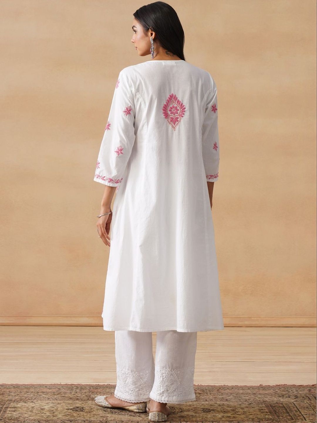 House of Chikankari Women Chikankari Kurta