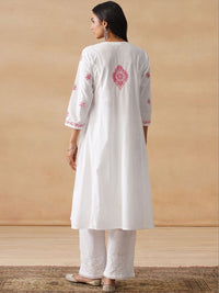 Rumah Wanita Chikankari Kurta Chikankari
