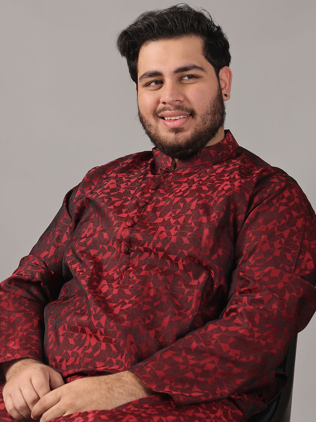 SOJANYA PLUS Plus Size Men Geometric Woven Design Straight Kurta With Pyjamas
