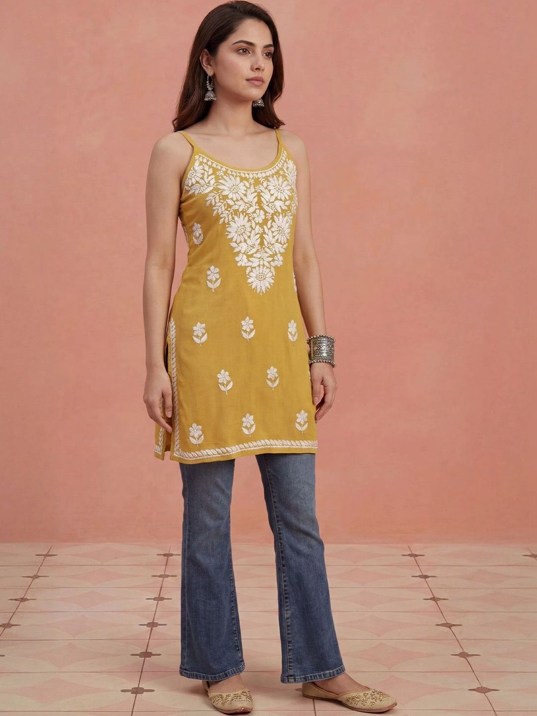 House of Chikankari Women Floral Embroidered Chikankari Kurta