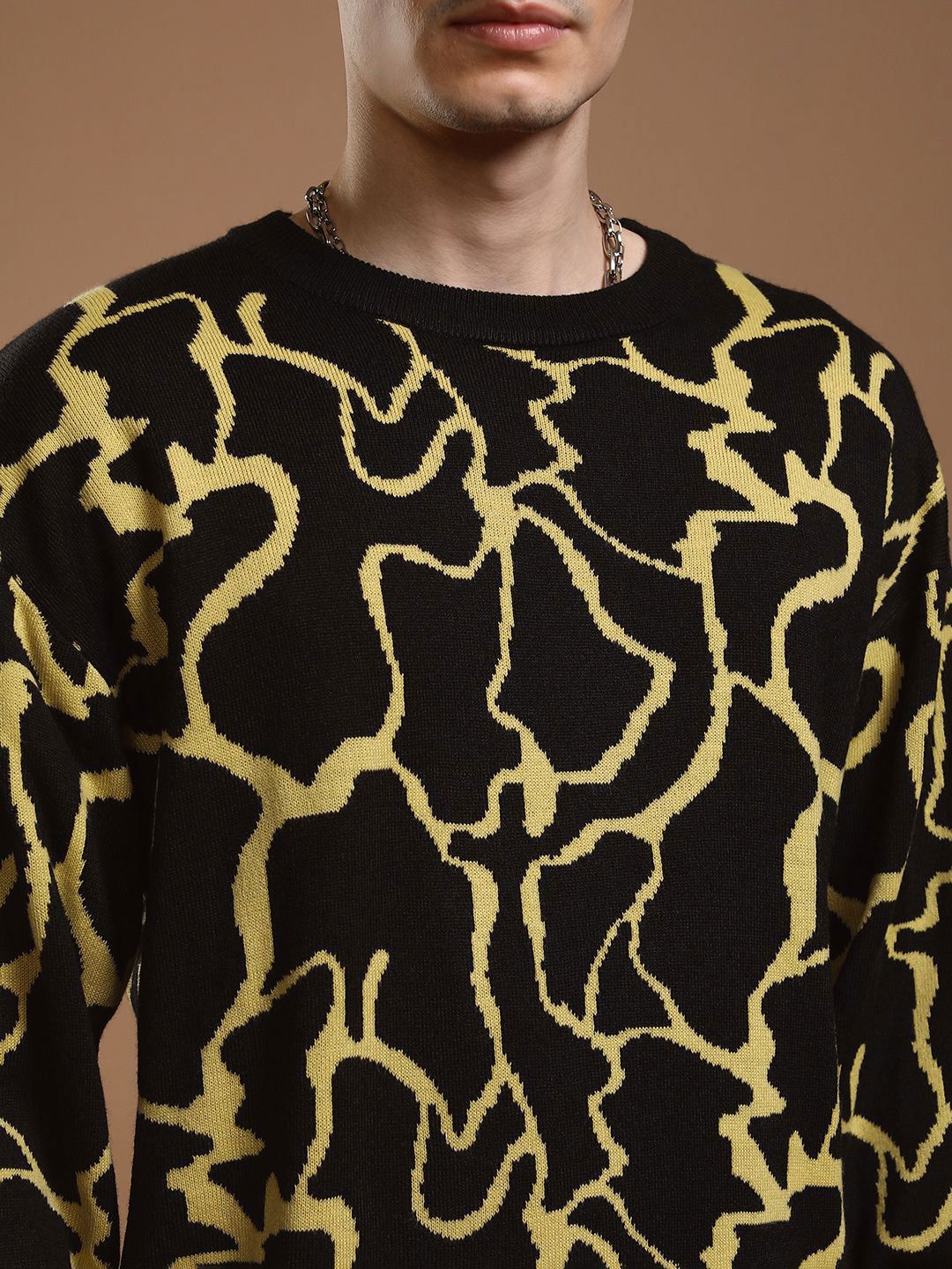 HIGHLANDER Men Pullover with Embellished Detail