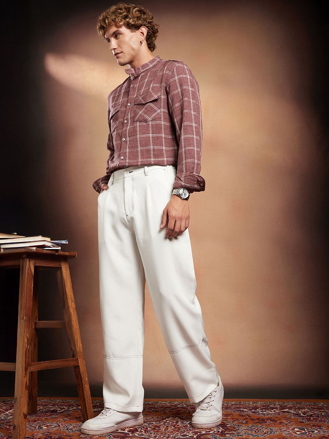 Campus Sutra Men Comfort Relaxed Fit Trousers