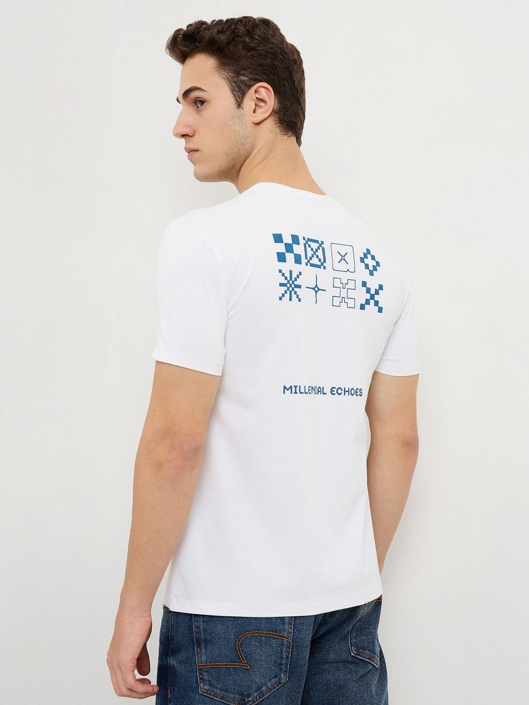 SPYKAR Men Typography Printed Round Neck Cotton Slim Fit T-shirt