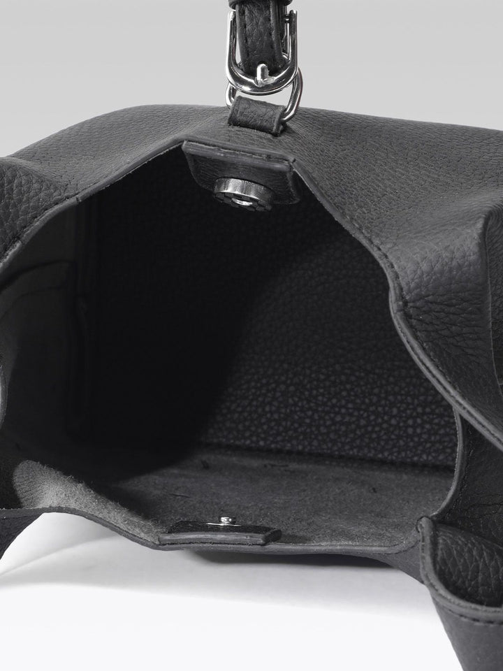DressBerry Textured Bucket Handheld Bag with Pouch