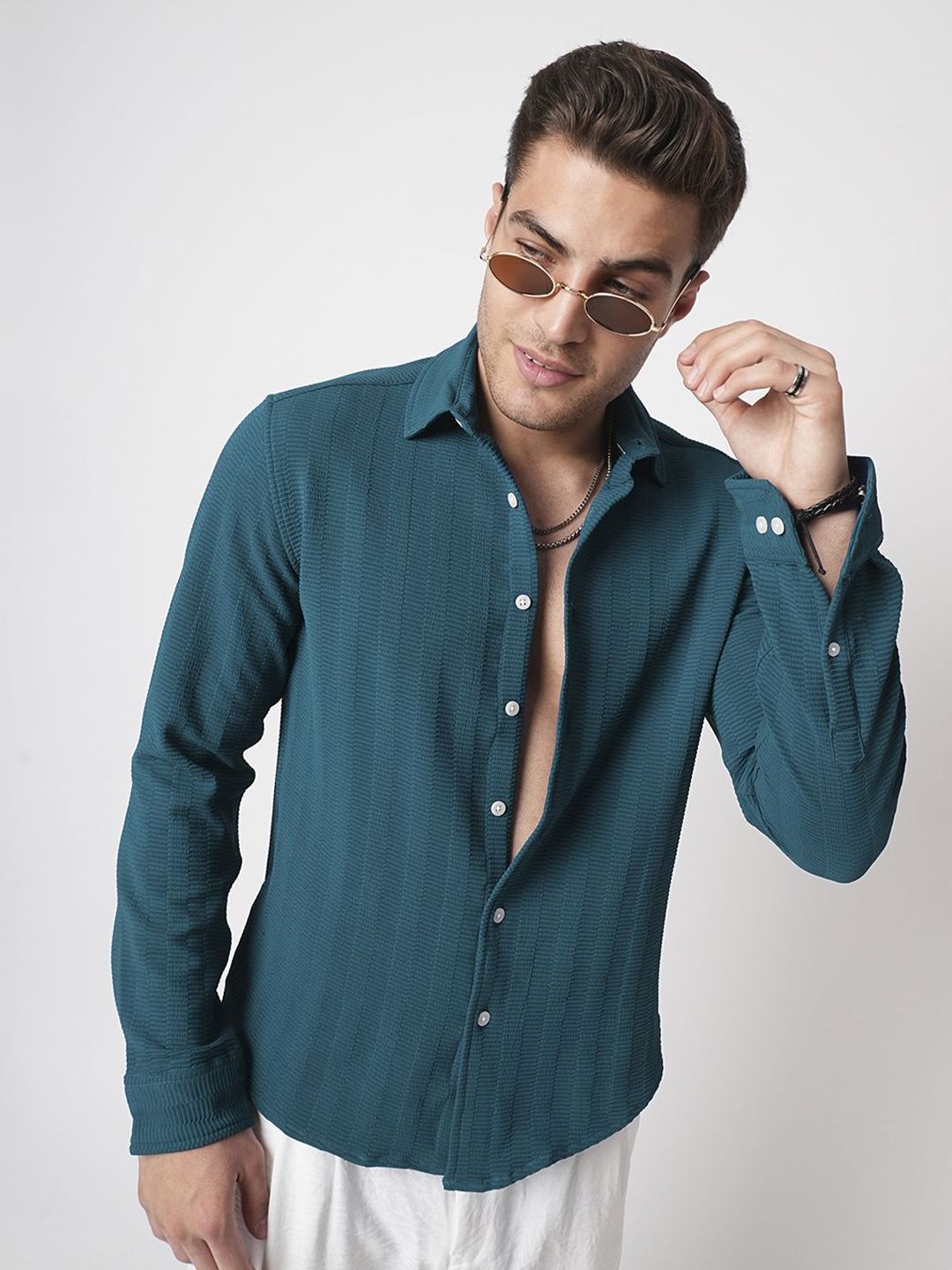 VASTRADO Men Classic Slim Fit Opaque Casual Shirt