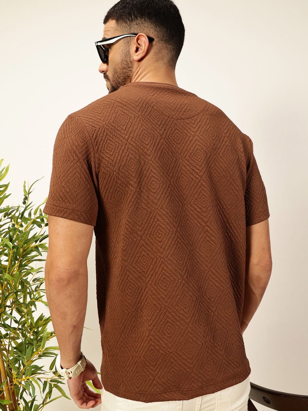 Thomas Scott Men Anti Odour Solid Round Neck T-Shirt