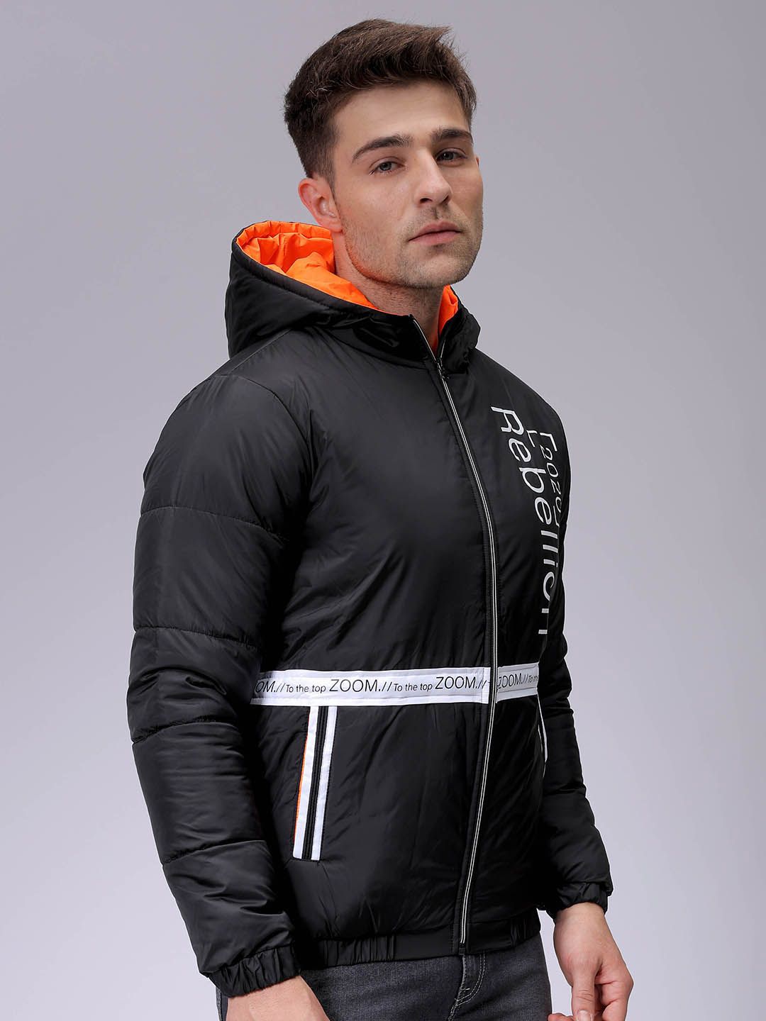 The Indian Garage Co Men Colourblocked Lightweight Puffer Jacket with Patchwork