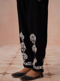 House of Chikankari Women Regular Chikankari Kurta with Trousers