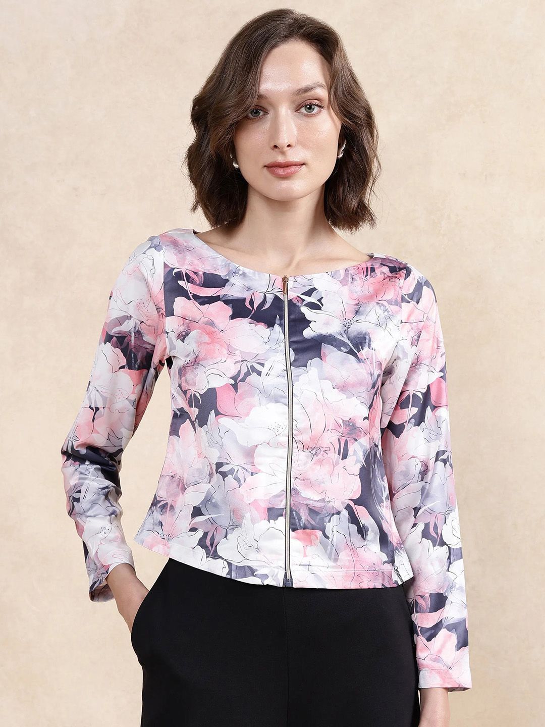 Rareism Women Floral Printed Round Neck Top