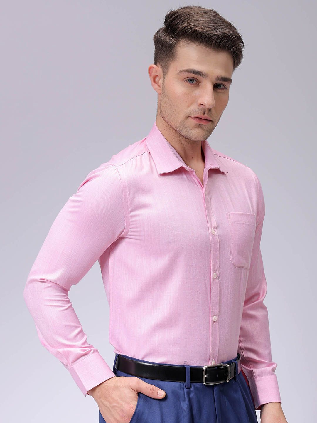 The Indian Garage Co. X Luxe Men Spread Collar Solid Slim Fit Formal Shirt
