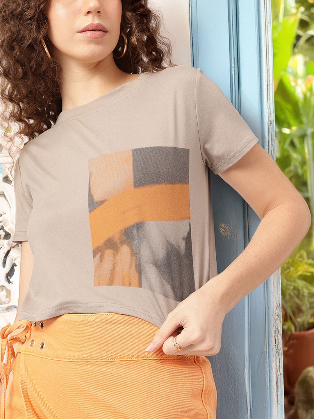 DressBerry Everyday Essential Placement Print T-shirt
