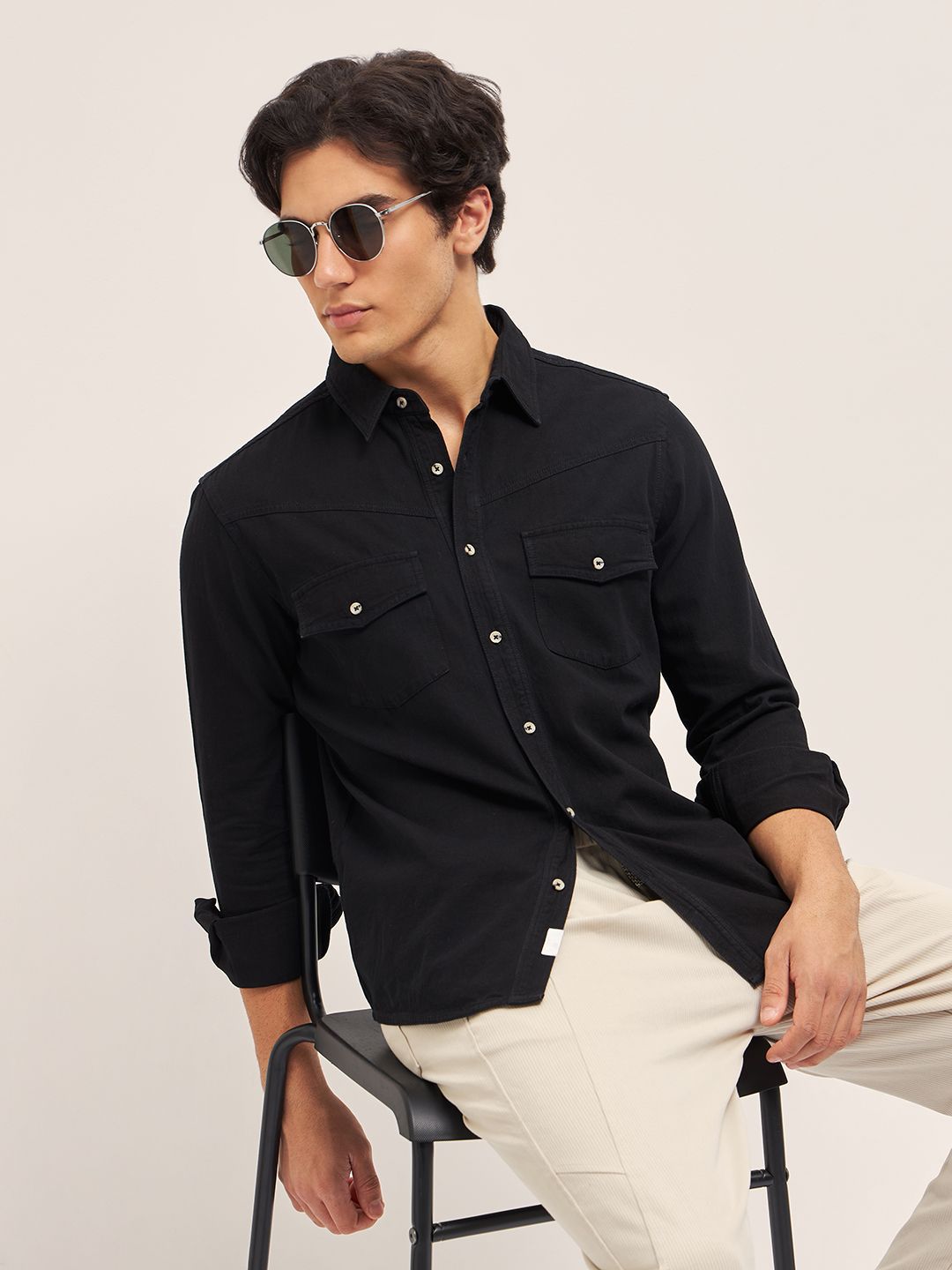 THE BEAR HOUSE Men Spread Collar Solid Cotton Casual Shirt