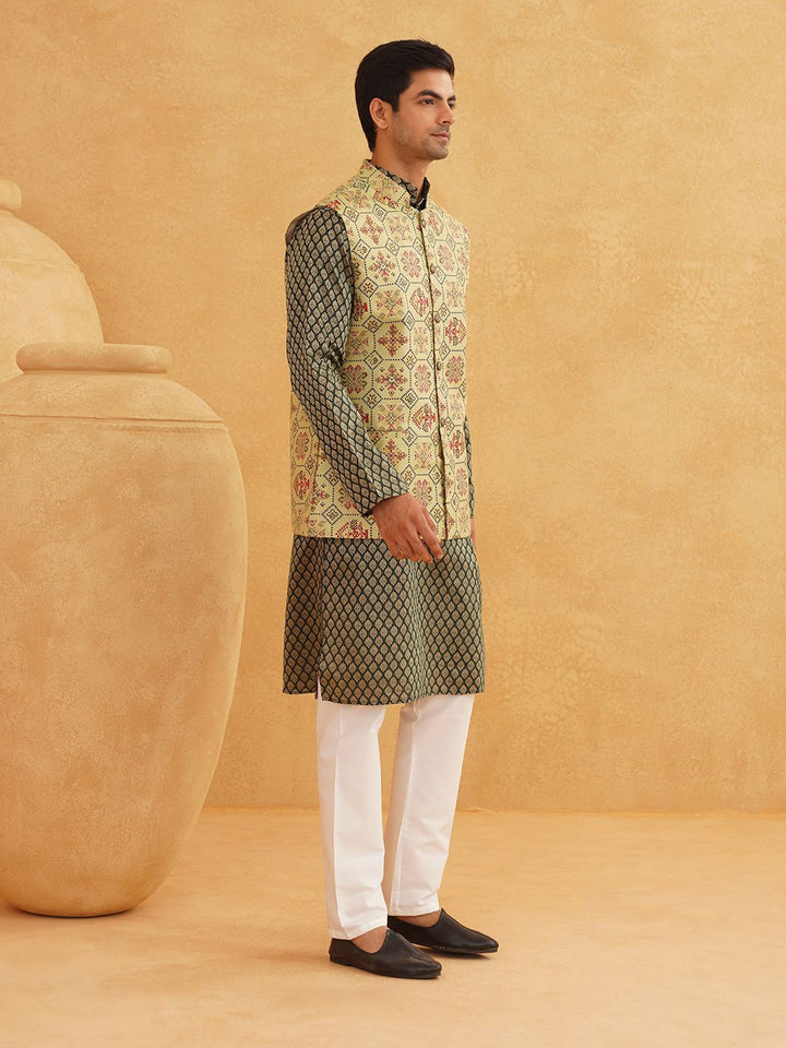 SOJANYA Ethnic Motifs Printed Mandarin Collar Kurta With Churidar And Nehru Jacket
