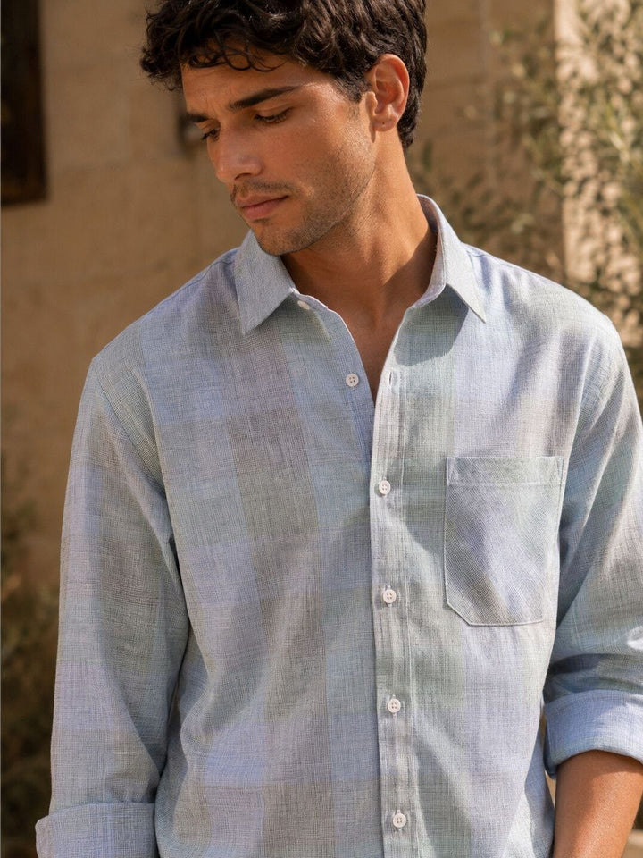 Eszett Men Checked Spread Collar Cotton Baju Kasual