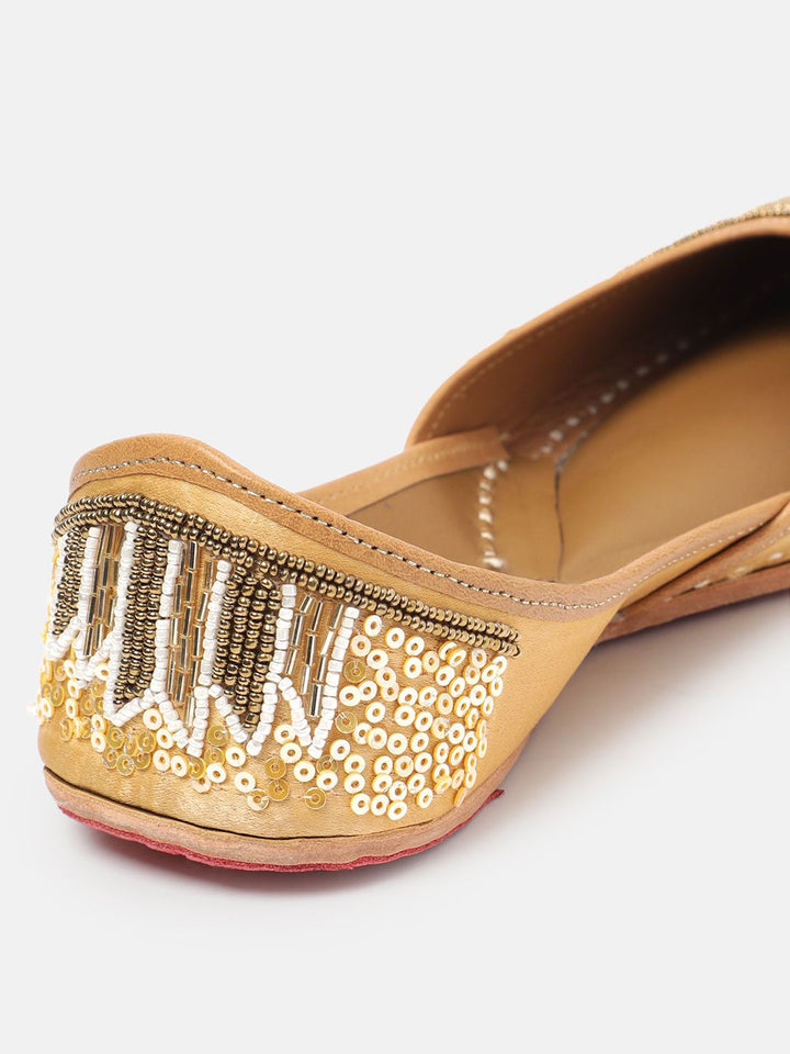 House of Pataudi Women Beads Embellished Mojaris