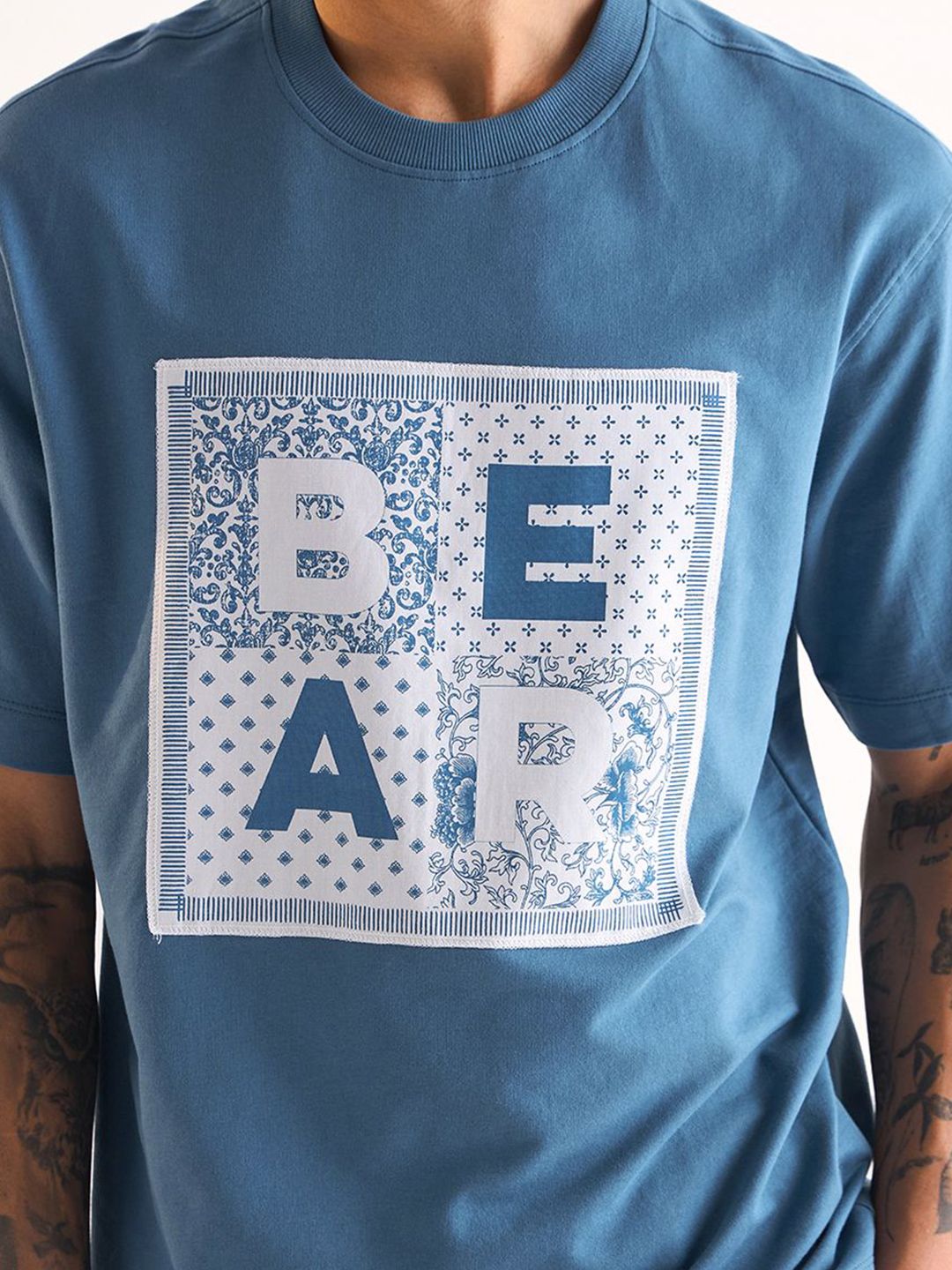 THE BEAR HOUSE Men Printed Drop-Shoulder Sleeves T-shirt