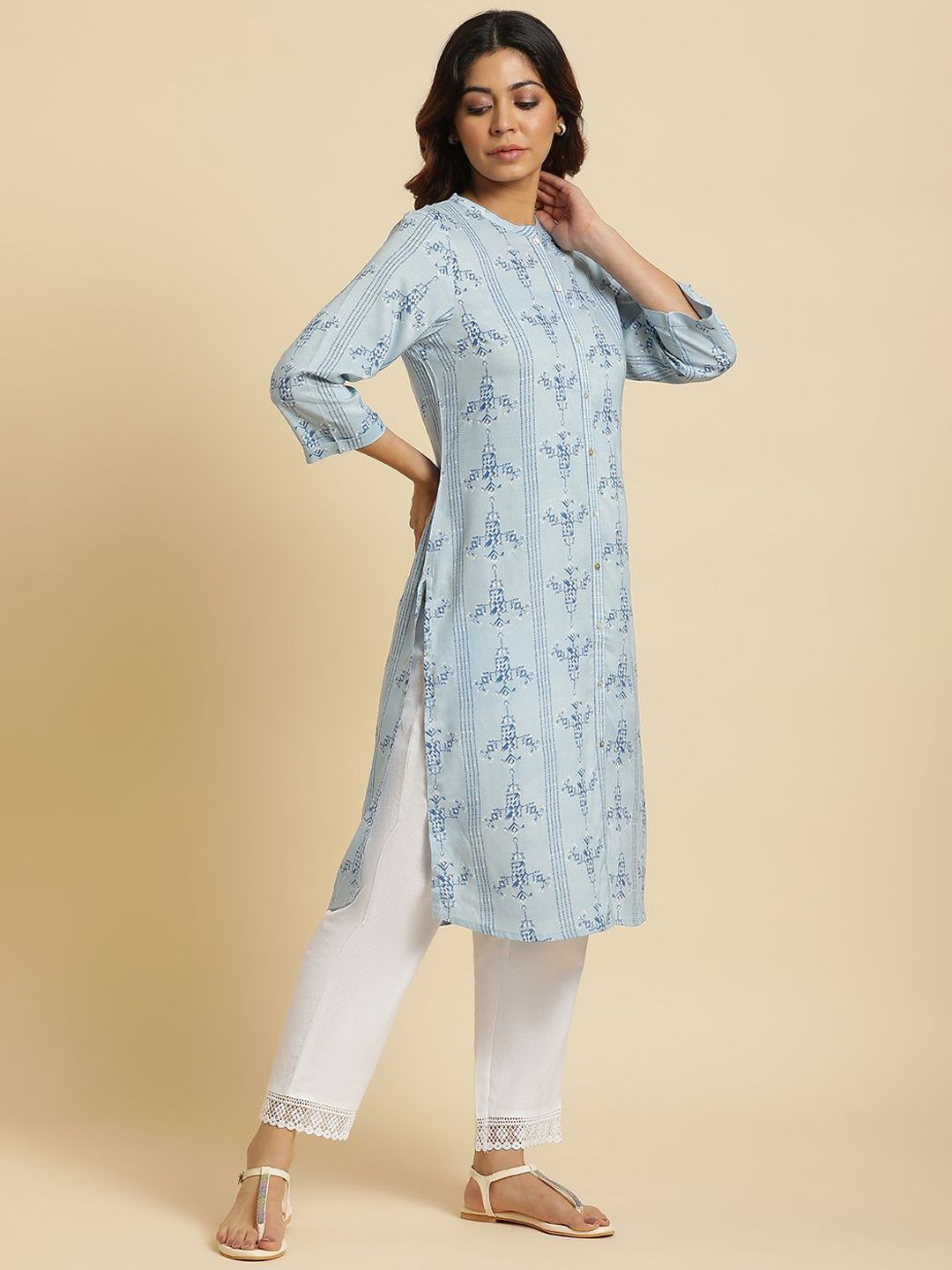 W  Abstarct Printed Mandarin Collar Straight Kurta