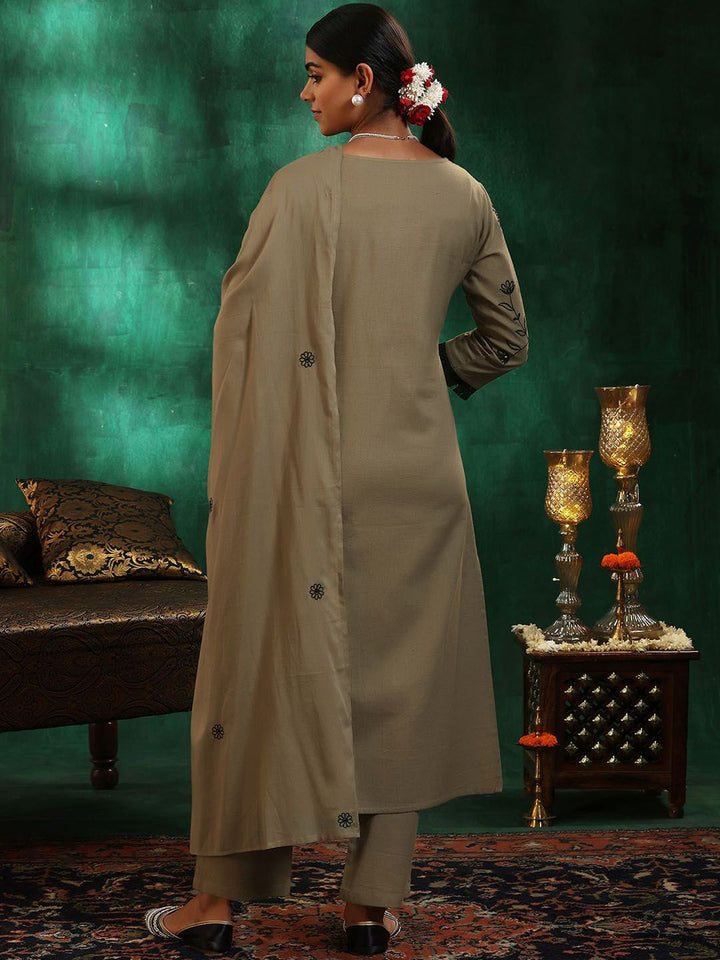 Libas Women Floral Embroidered Regular Thread Work Pure Cotton Kurta with Trousers & With Dupatta