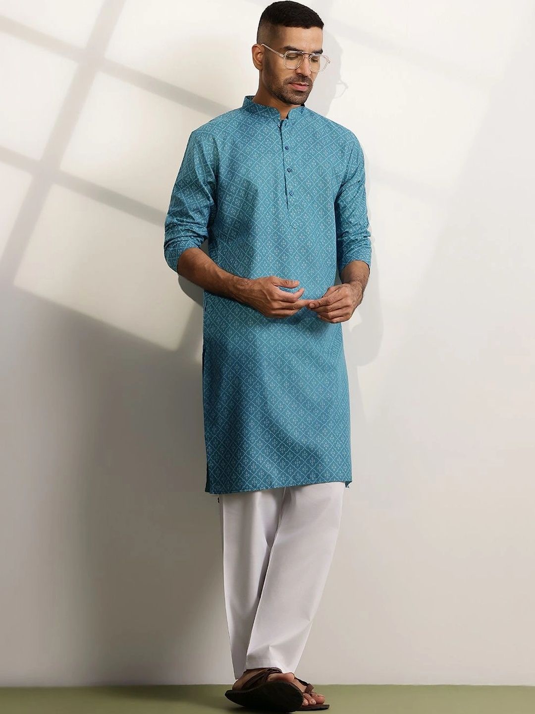 Anouk Men Printed Regular Kurta with Pyjamas