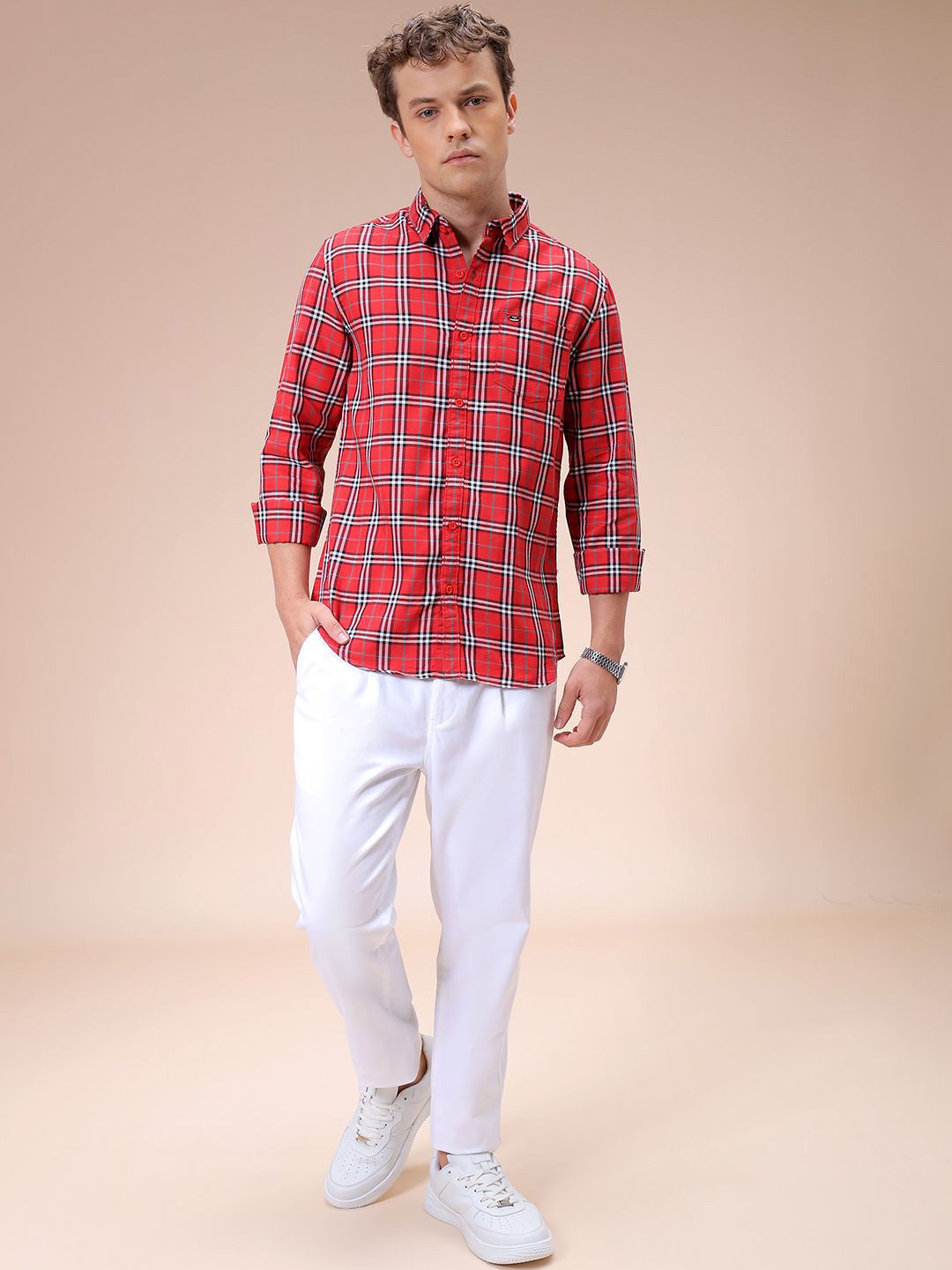The Indian Garage Co Men Spread Collar Checked Cotton Slim Fit Casual Shirt