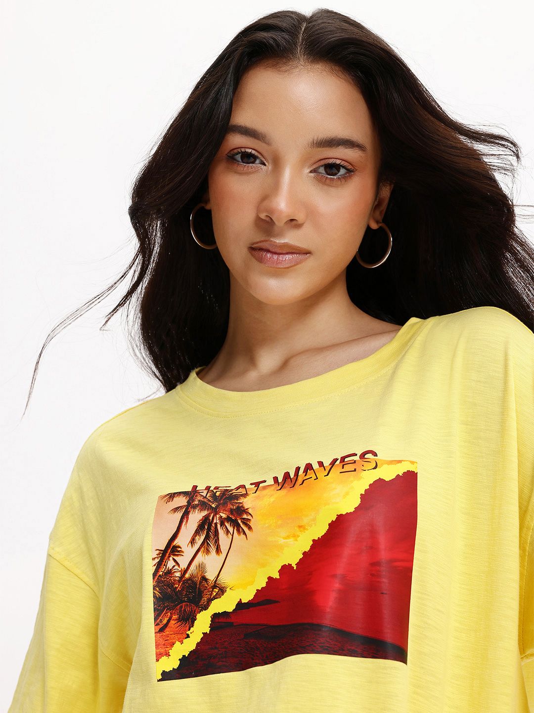 DressBerry Beat The Heat Graphic T-shirt