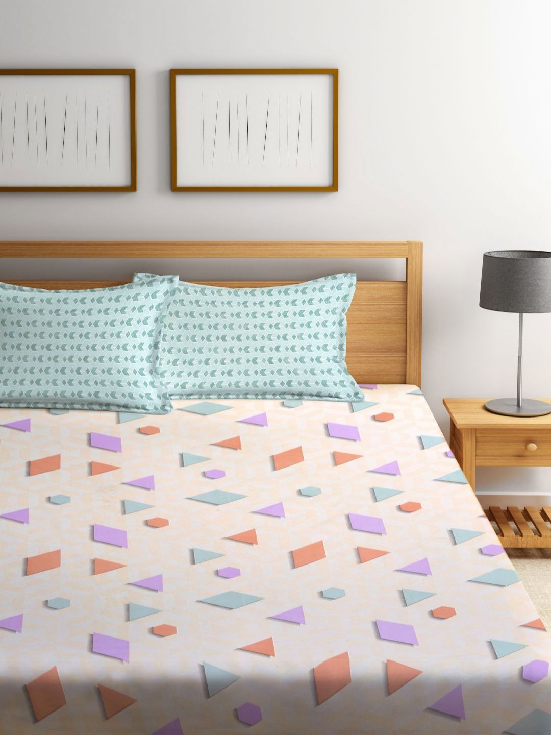 Myntra Elegant Homes Peach Geometric Polycotton 300 TC Cadar Katil Halus King dengan 2 Sarung Bantal-98 x 87 inci