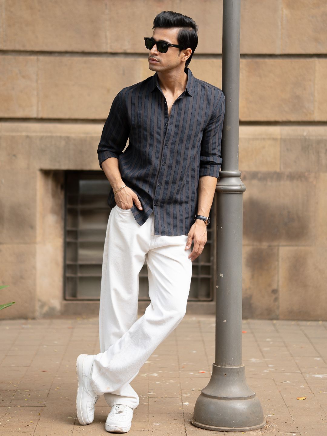 Powerlook Men Vertical Striped Spread Collar Casual Shirt