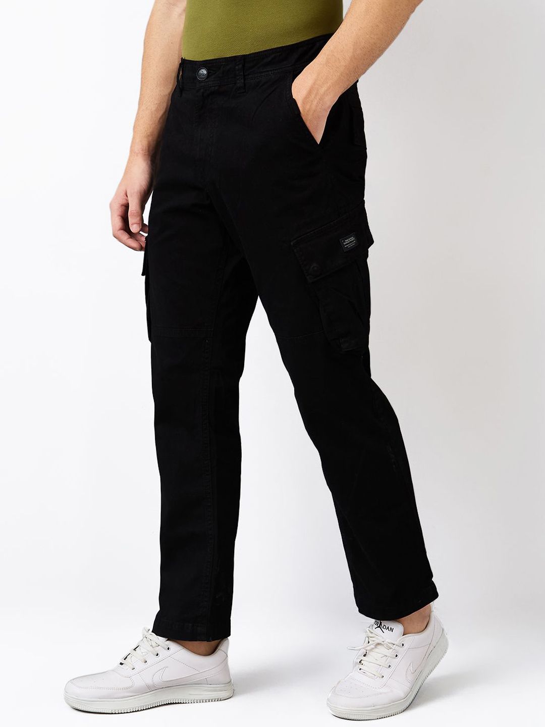 SPYKAR Men Straight Fit Mid-Rise Cotton Cargos Trouser